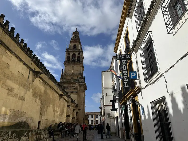 Hoteles cerca de la Mezquita de Córdoba en la calle Cardenal Herrero