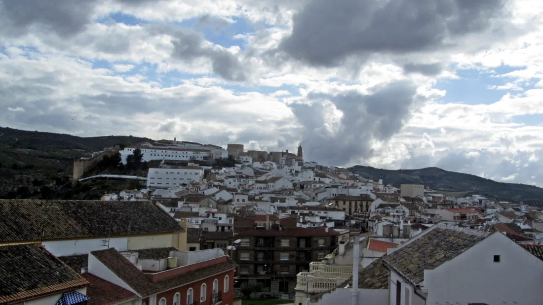 Vista del caserío blanco de Baena, uno de los pueblos más bonitos de la provincia de Córdoba